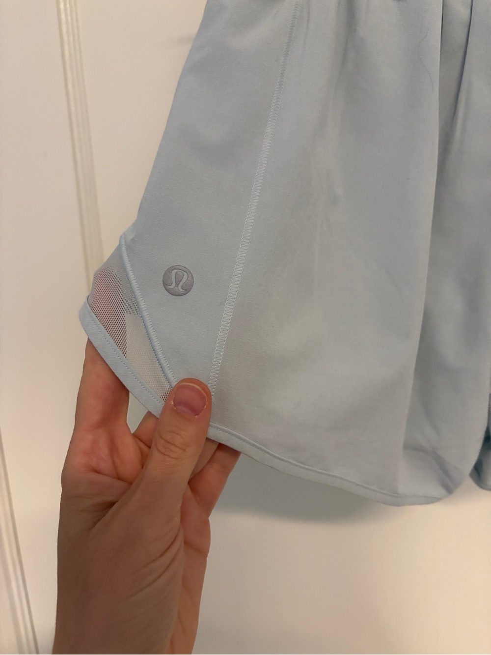 Lululemon Hotty Hot Low Rise Blue Shorts - Picture 3 of 4